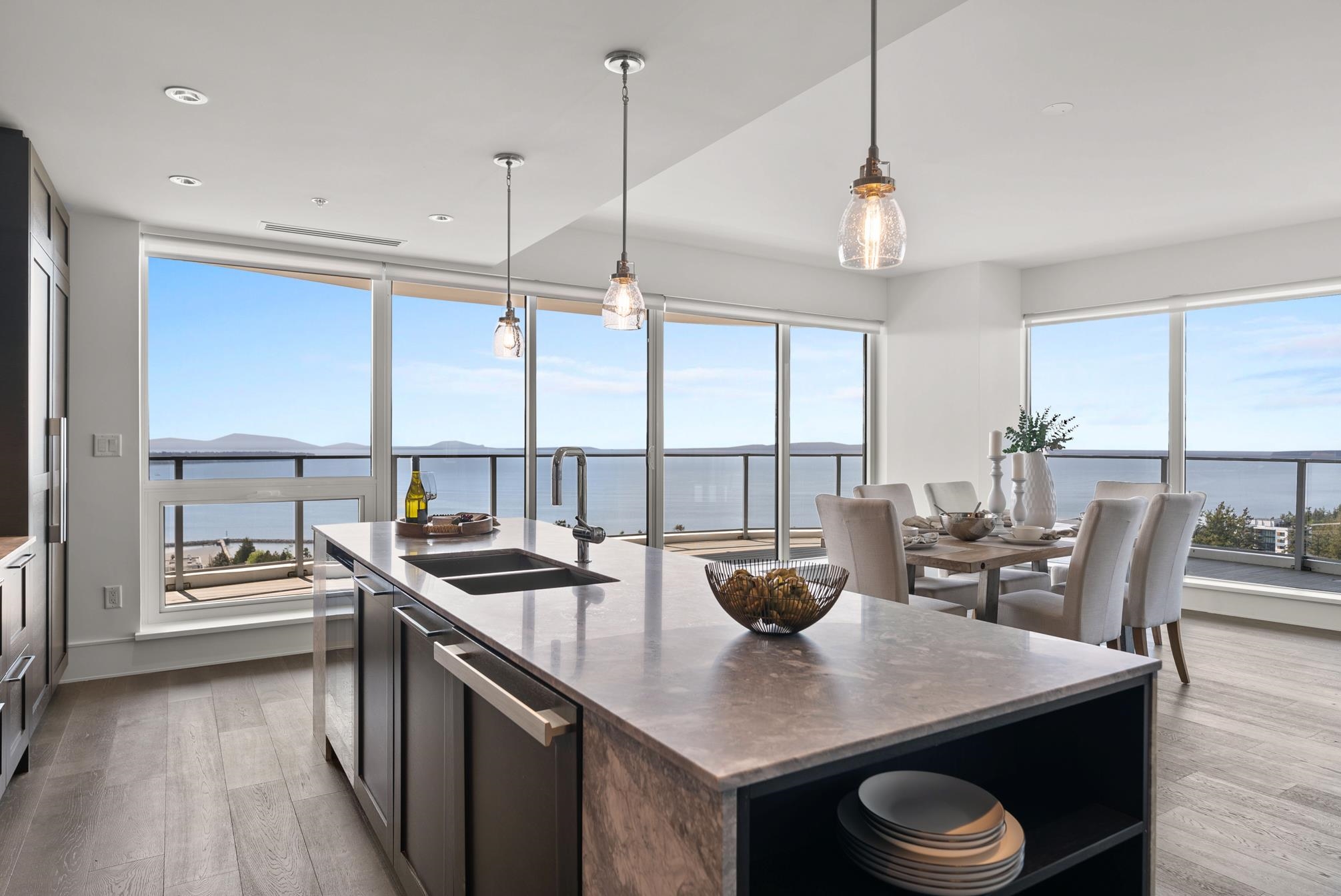 1701 1500 MARTIN AVENUE, #1701