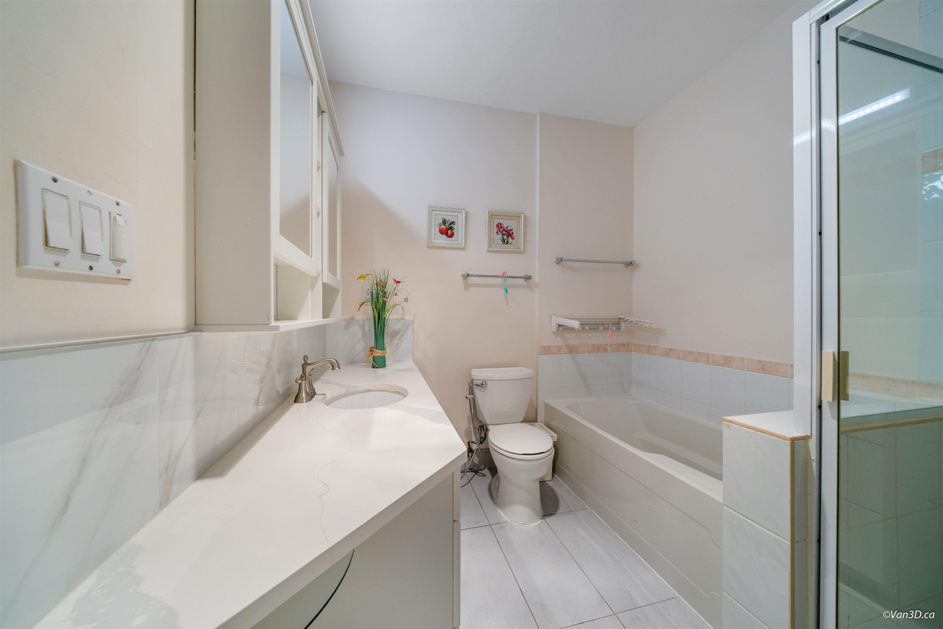 106 3615 W 17TH AVENUE, #106