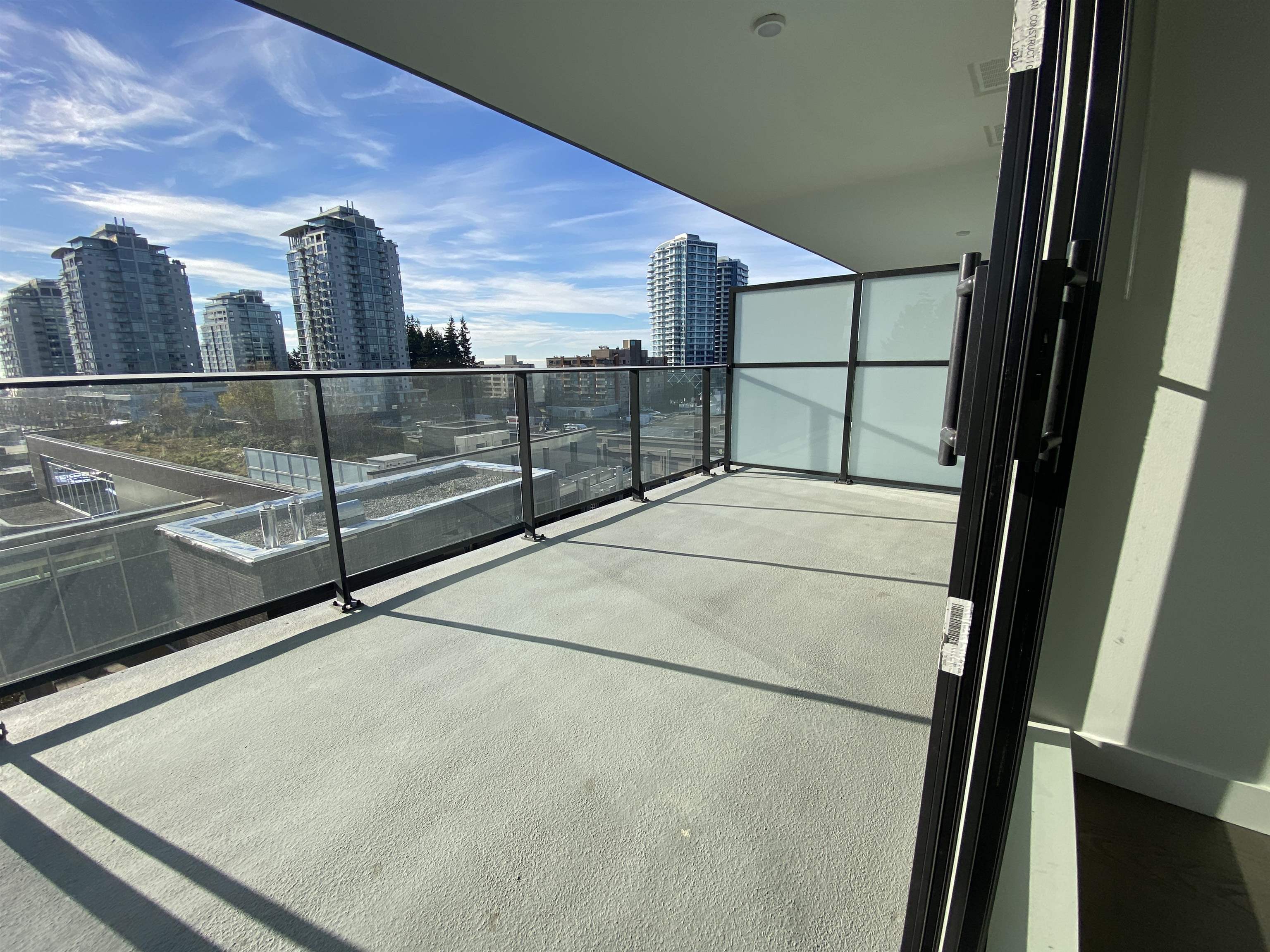 507 1588 JOHNSTON ROAD, #507