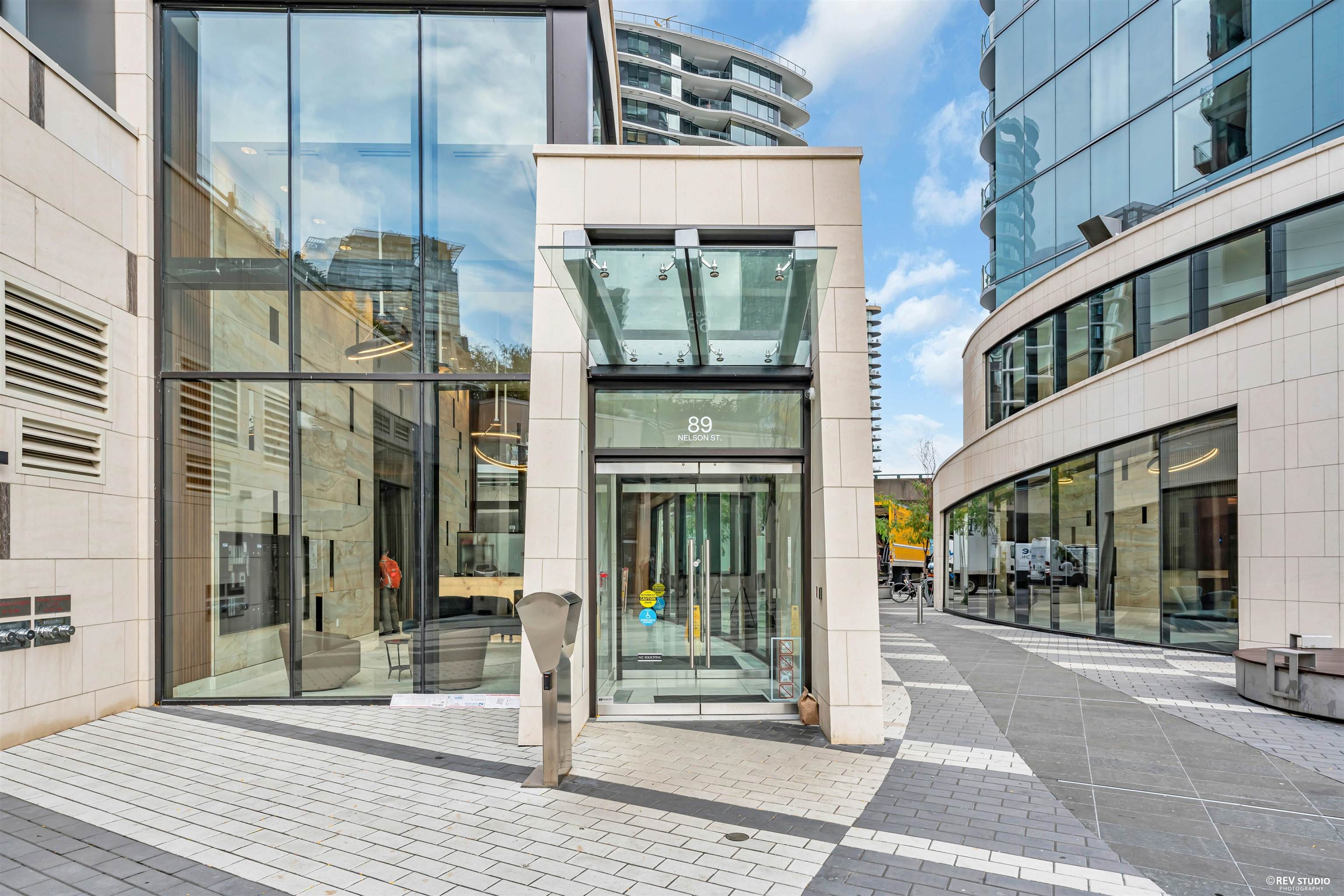 504 89 NELSON STREET, #504