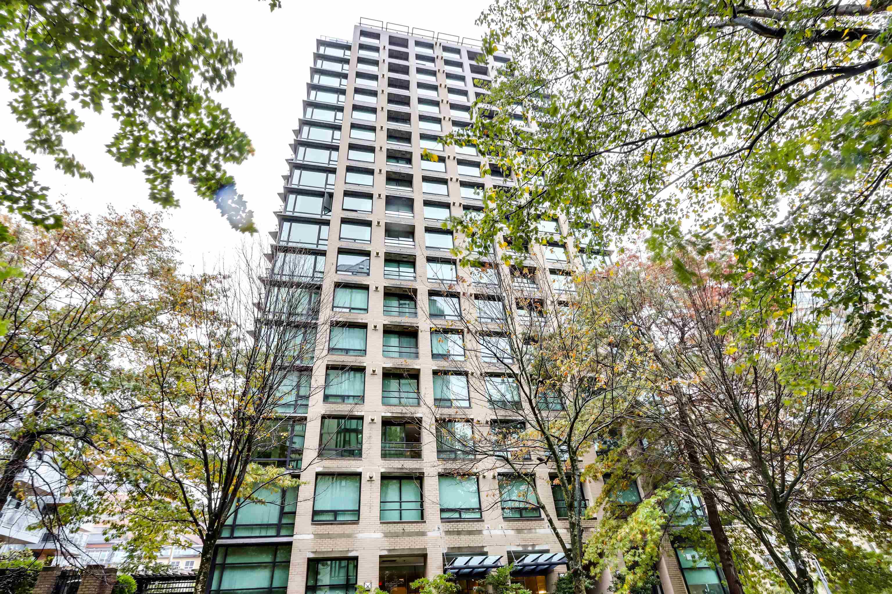 806 1003 BURNABY STREET, #806