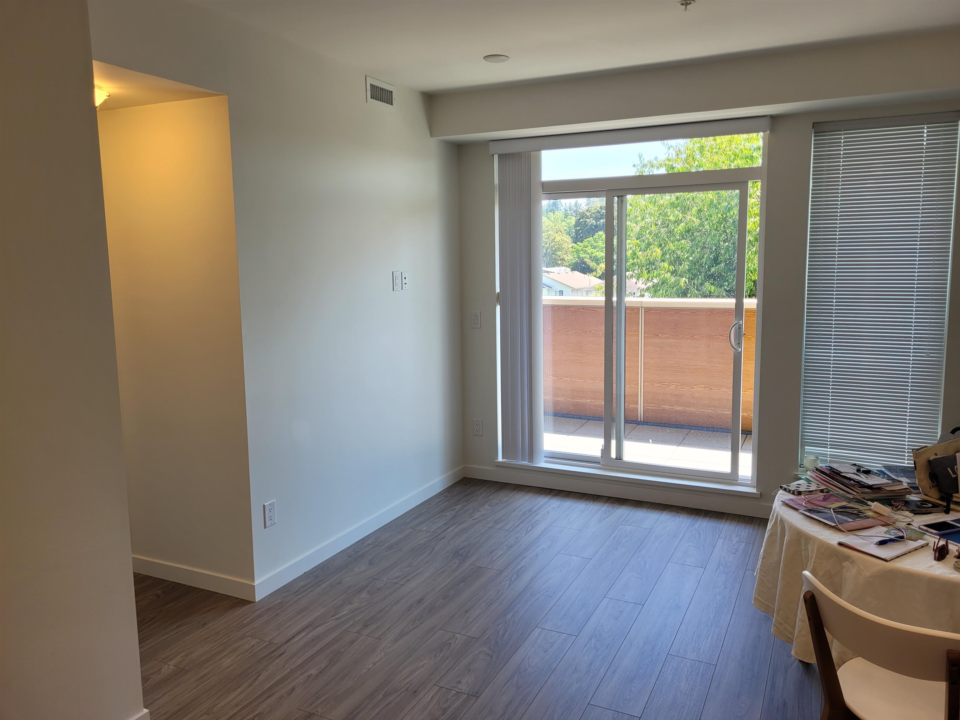 402 2236 WELCHER AVENUE, #402