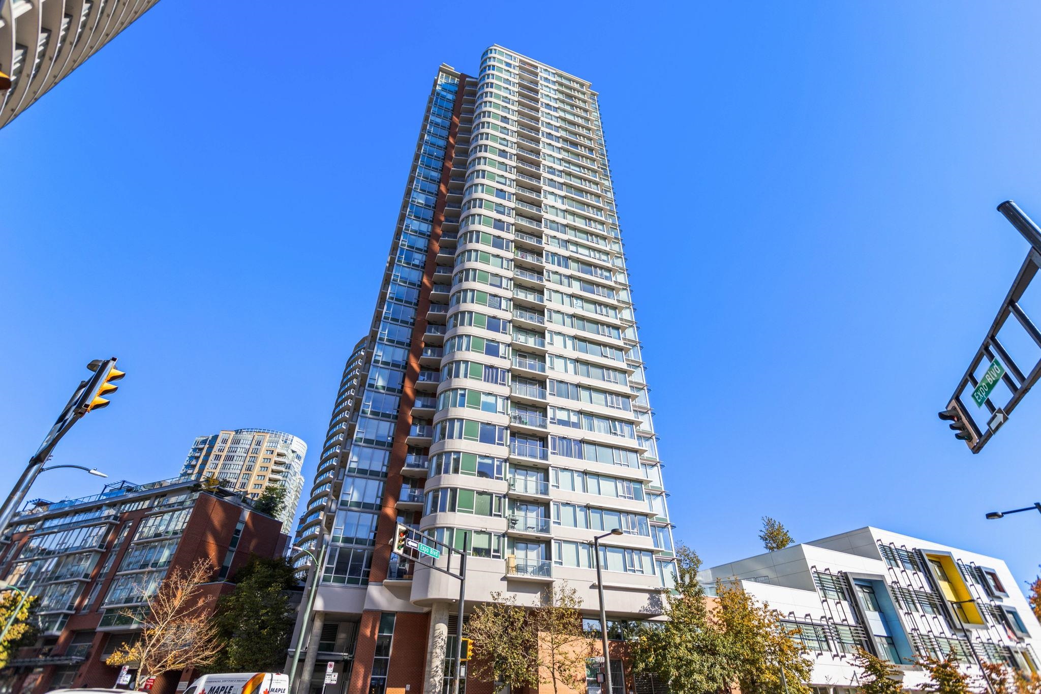 1102 688 ABBOTT STREET, #1102