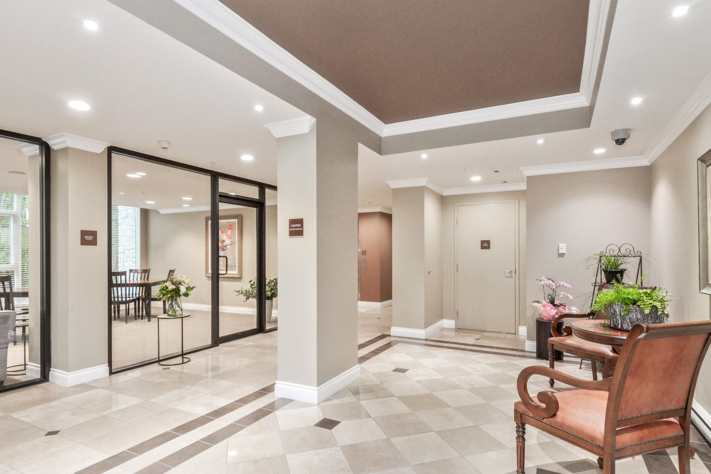 603 15445 VINE AVENUE, #603