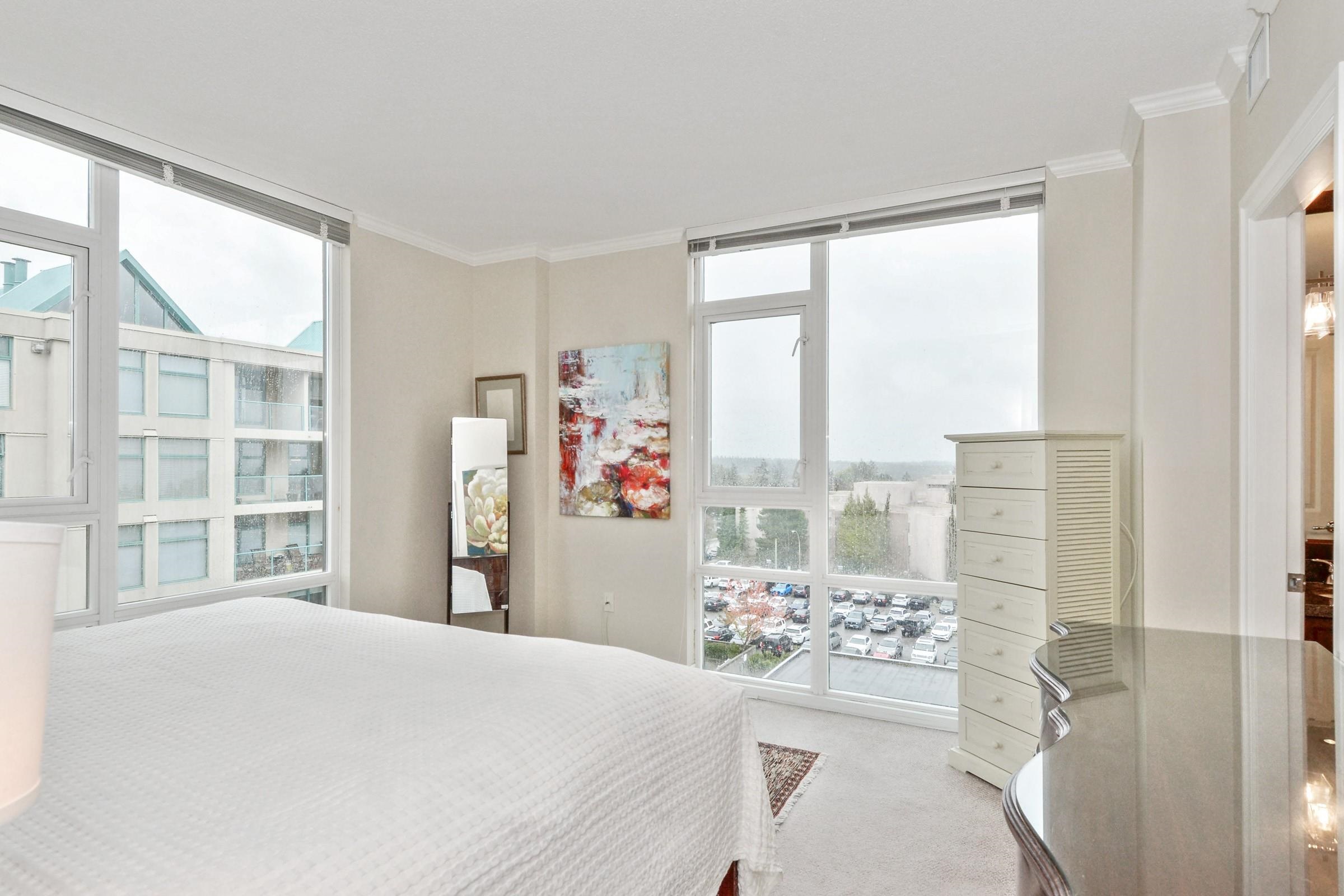 603 15445 VINE AVENUE, #603