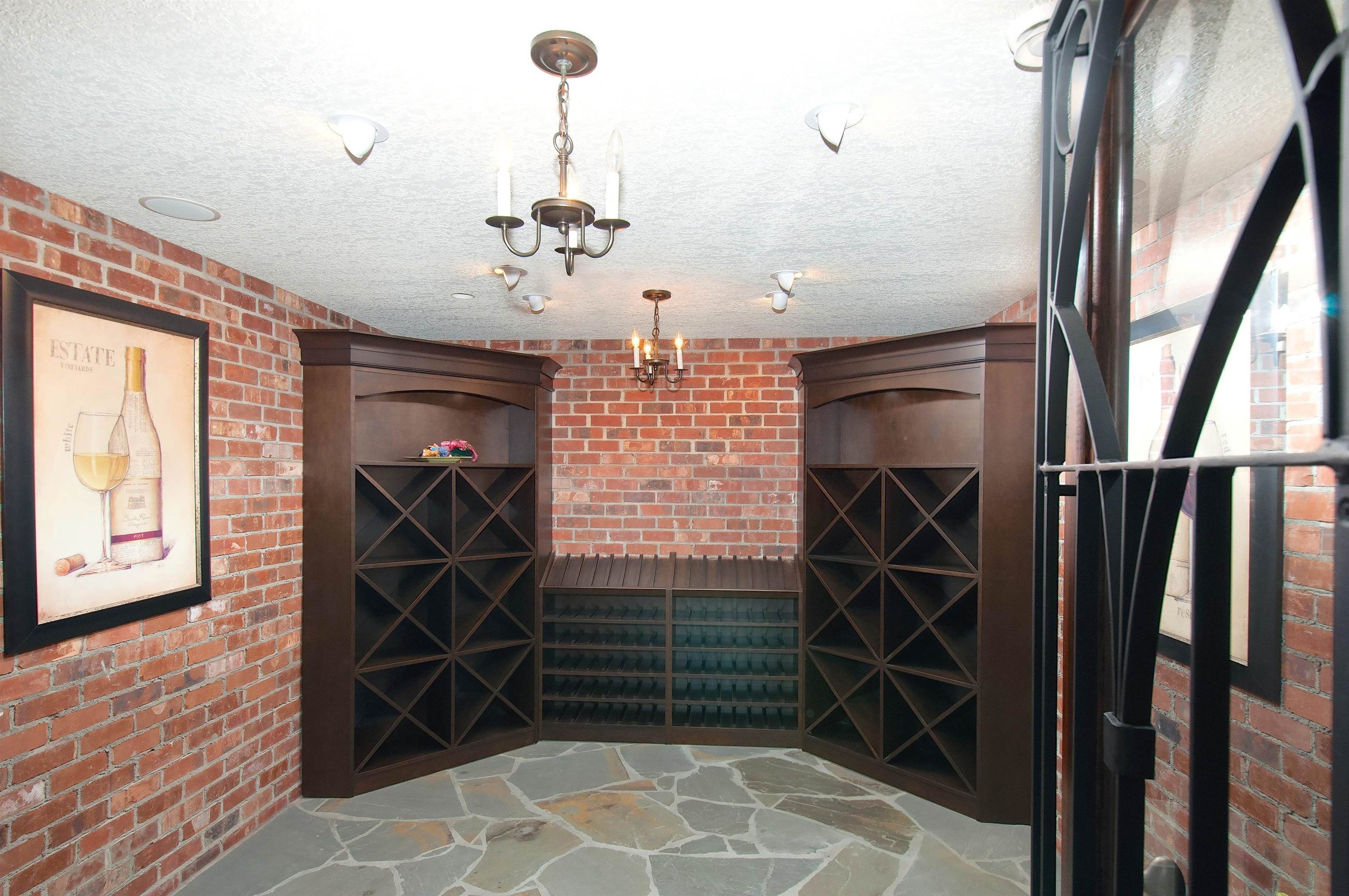 2988 ROSEBERY AVENUE