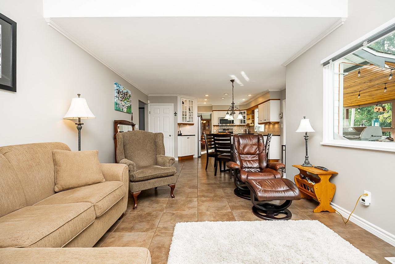 18306 55 AVENUE
