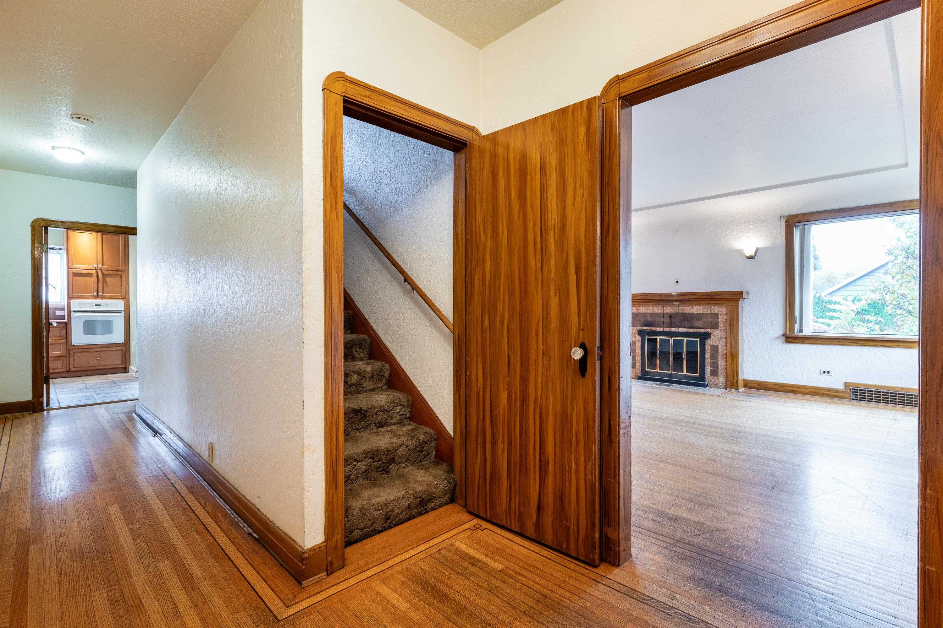 1522 NANAIMO STREET