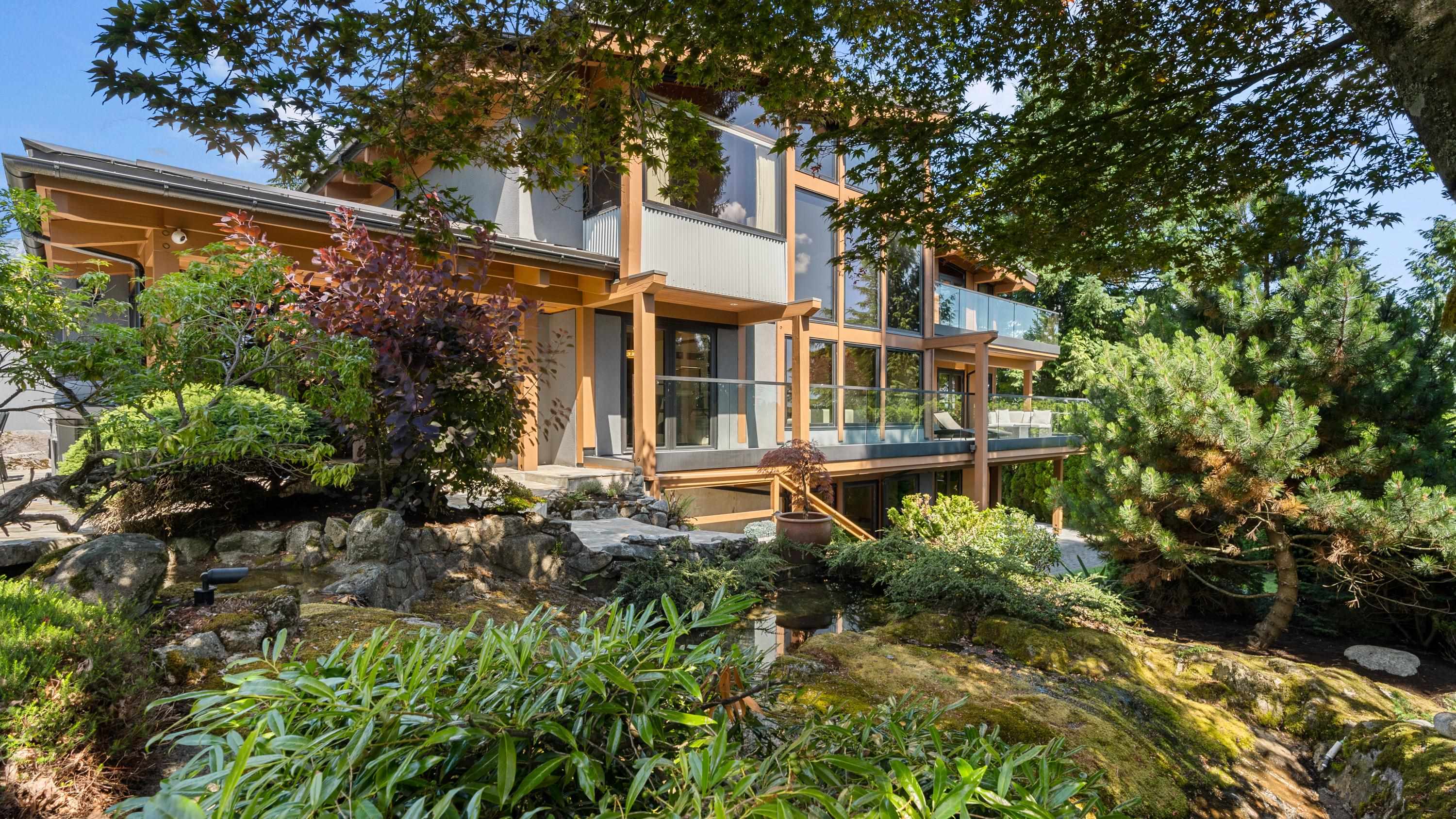 865 ANDOVER CRESCENT