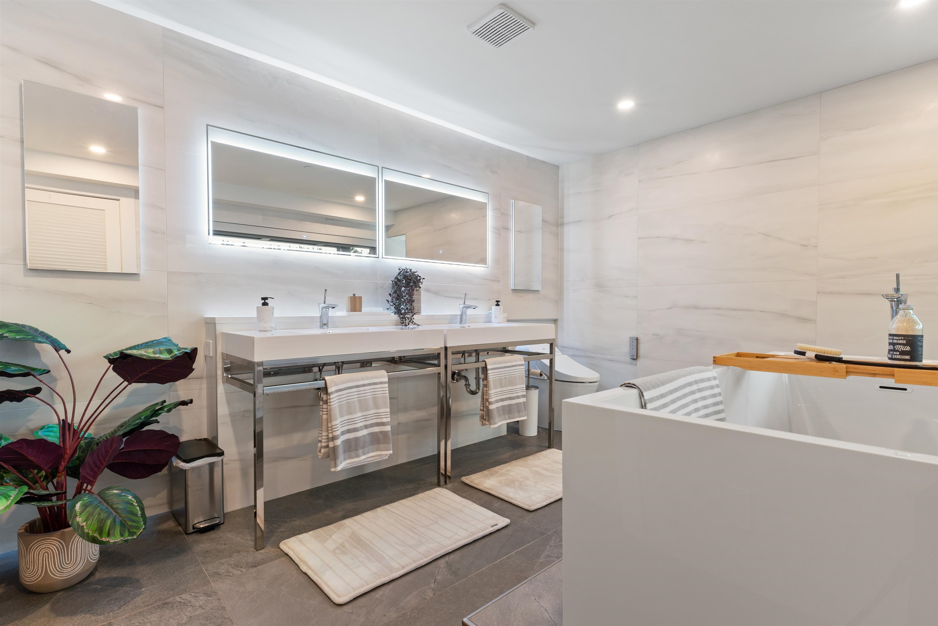5897 MARINE DRIVE