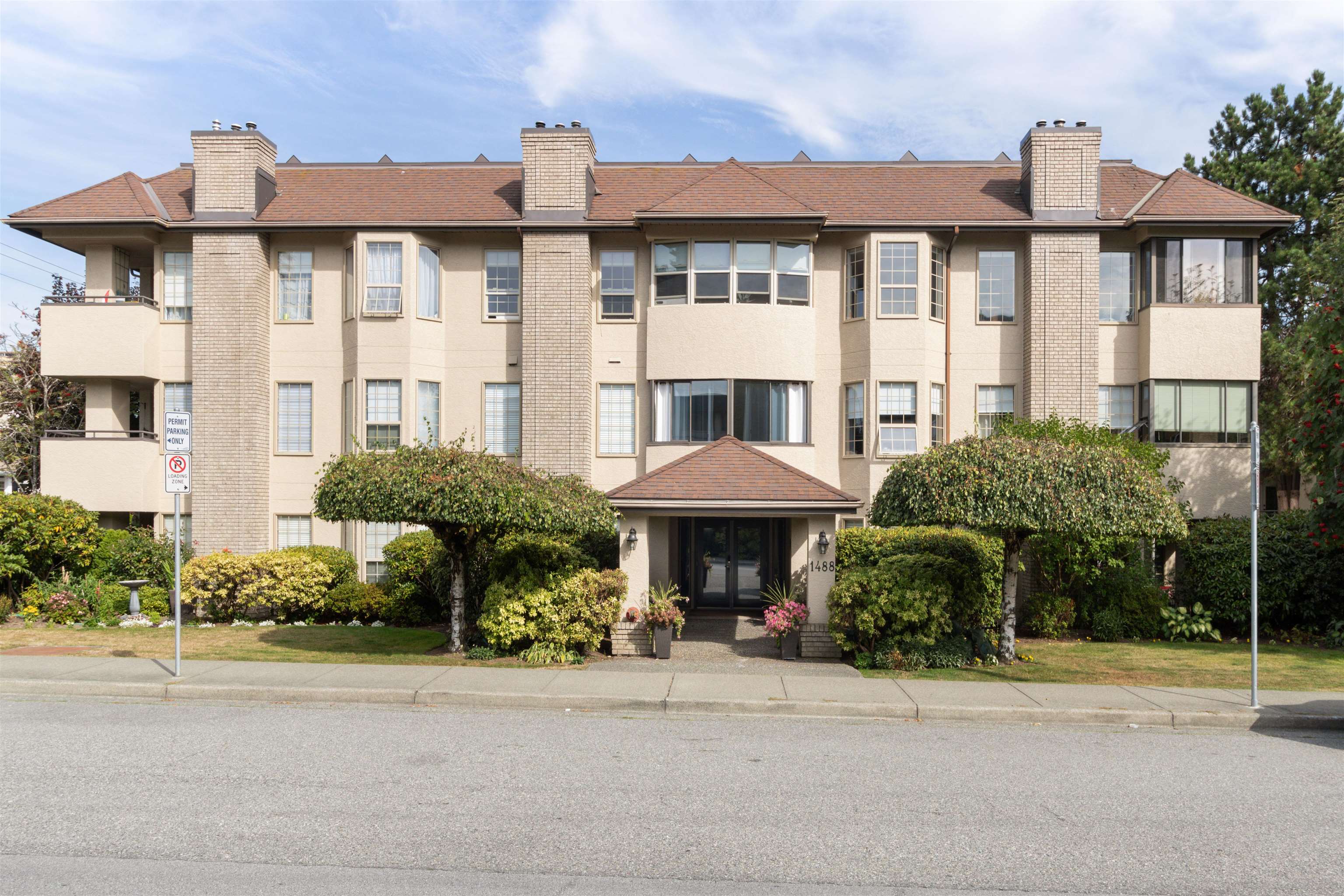 203 1488 MERKLIN STREET, #203