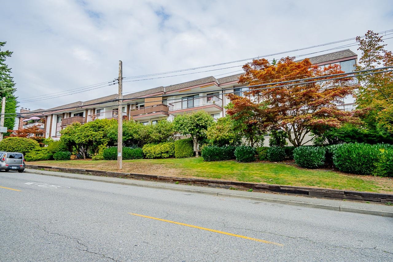 305 1360 MARTIN STREET, #305