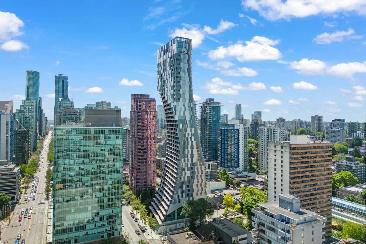 2602 1568 ALBERNI STREET, #2602