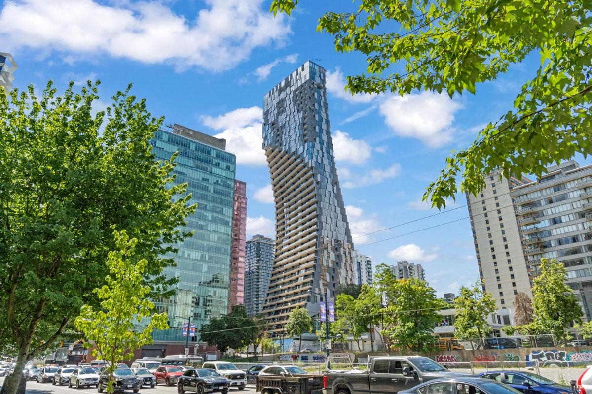 2602 1568 ALBERNI STREET, #2602