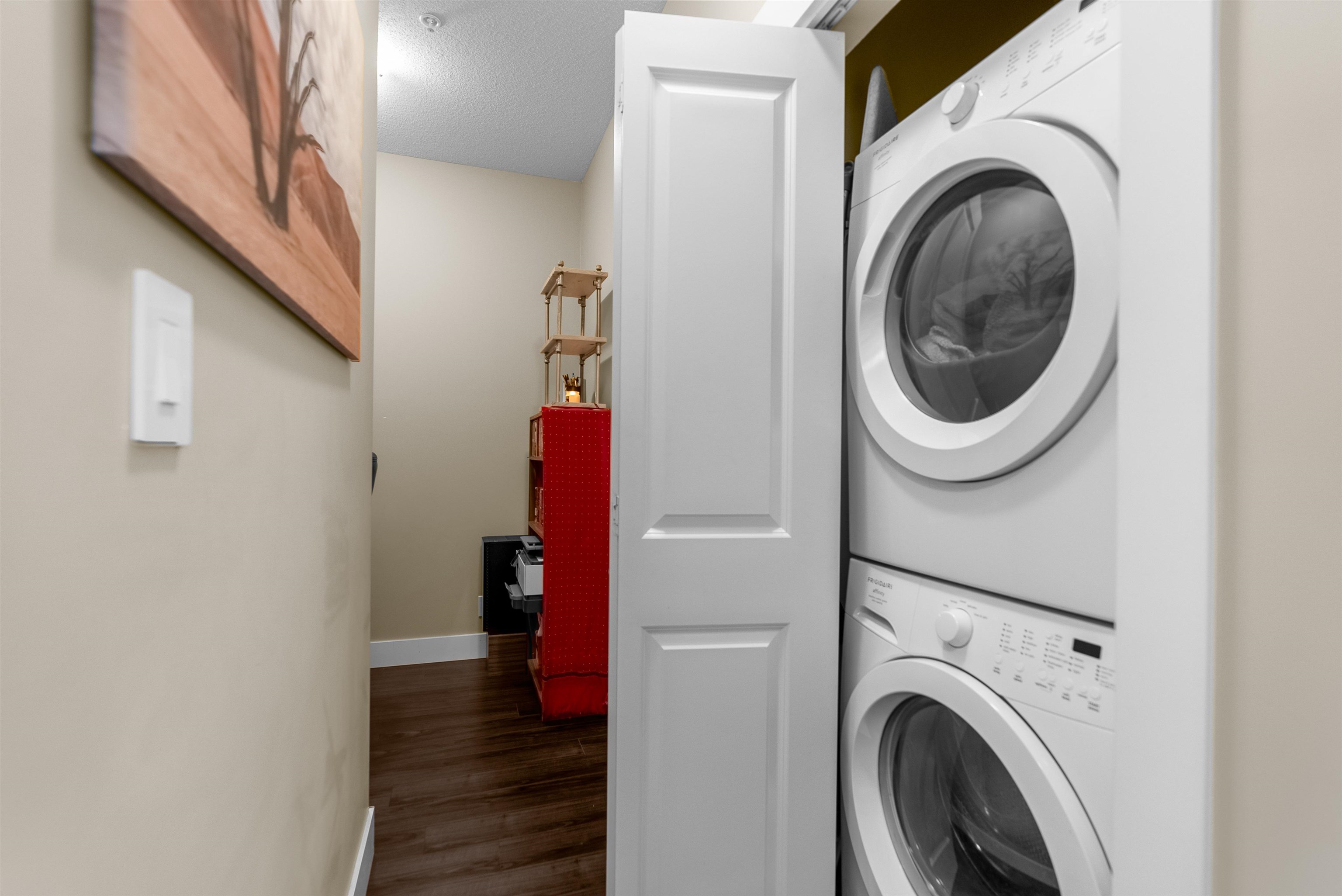 28 838 ROYAL AVENUE, #28