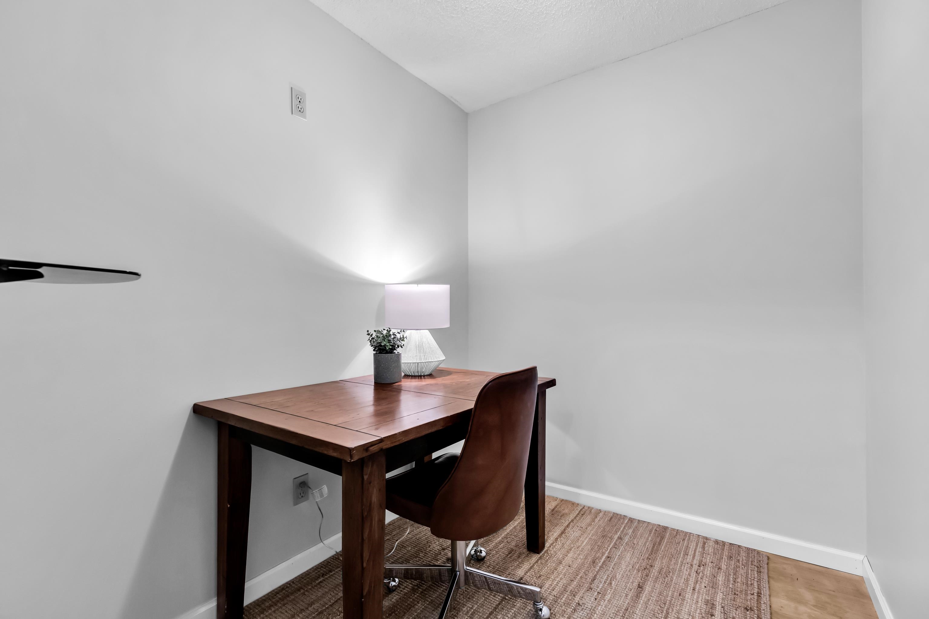 212 22514 116 AVENUE, #212