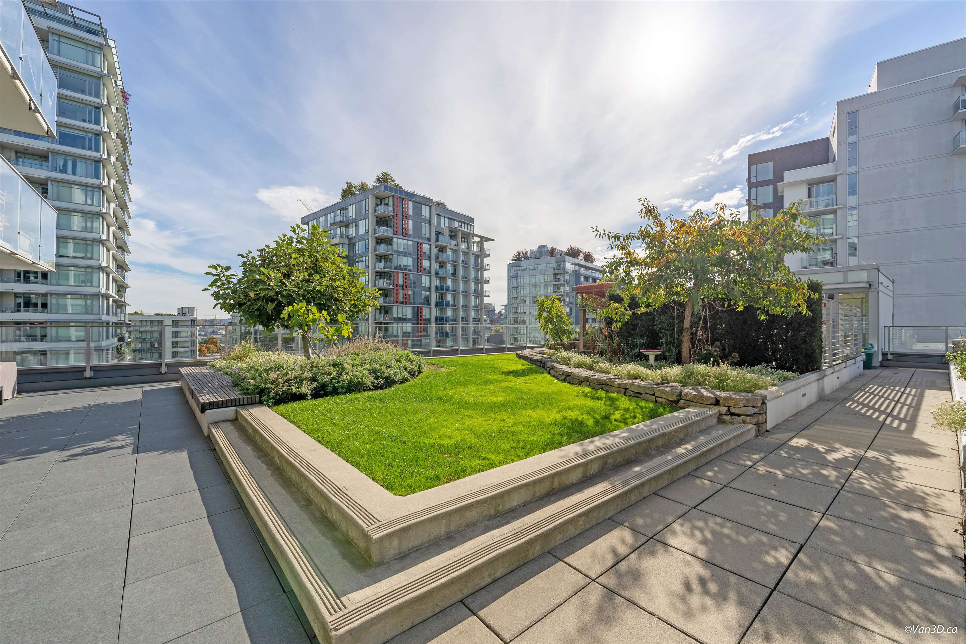 702 1661 QUEBEC STREET, #702