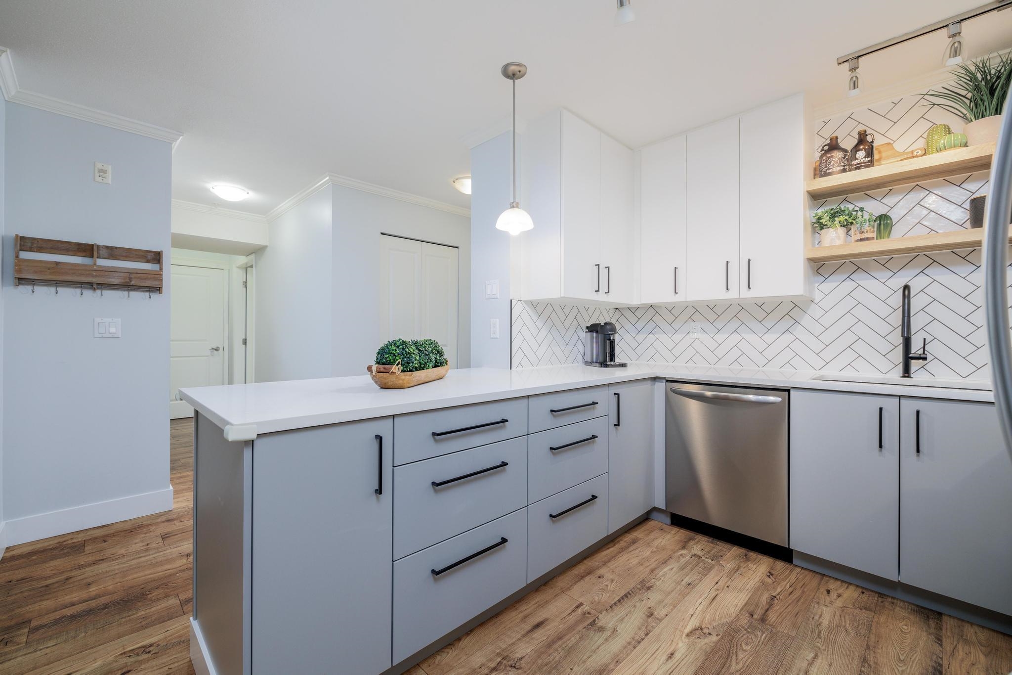 111 22255 122 AVENUE, #111