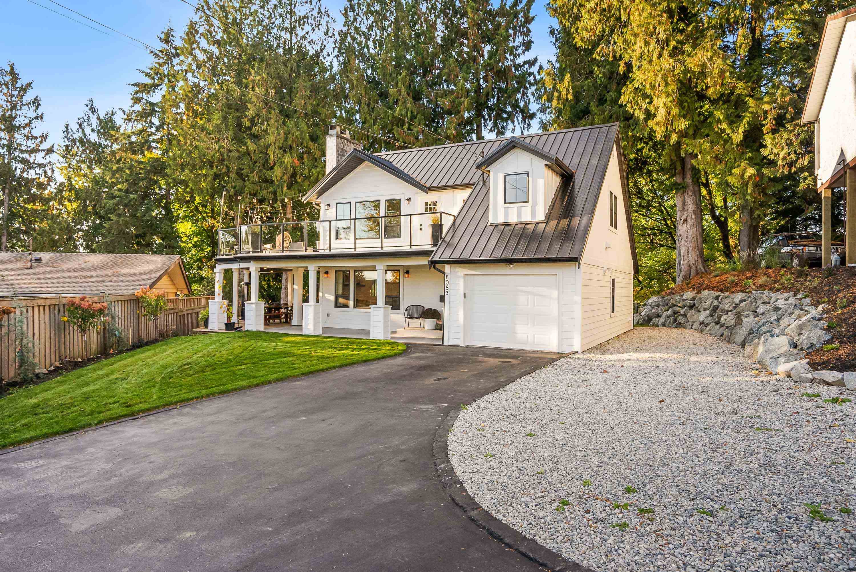 8083 EAGLE CRESCENT