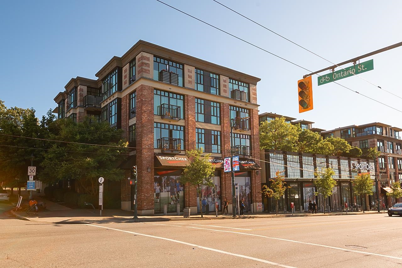 406 2515 ONTARIO STREET, #406
