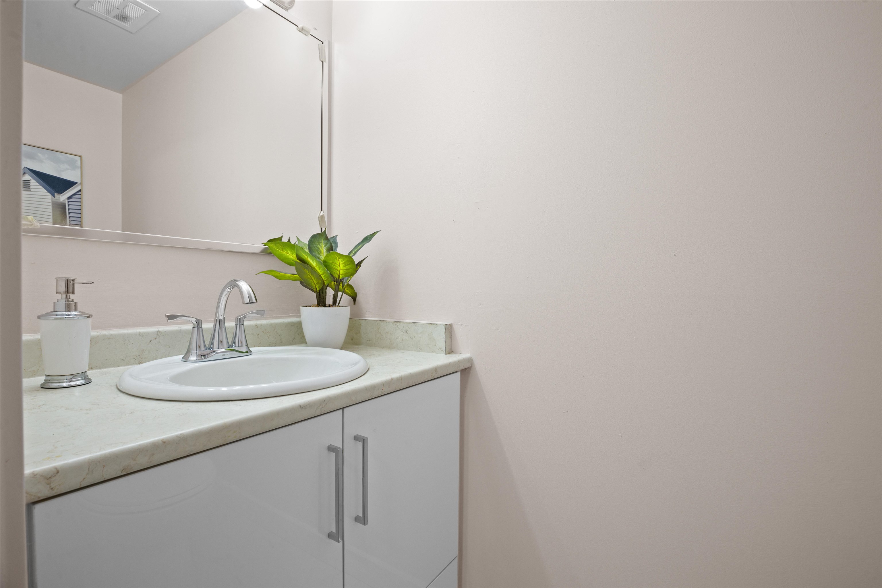 308 1561 VIDAL STREET, #308