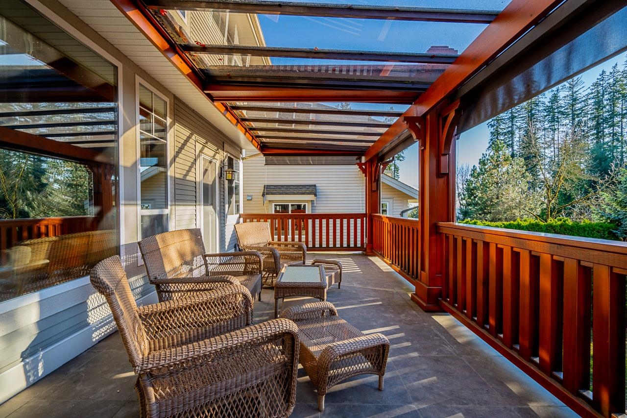 15 MAPLE DRIVE