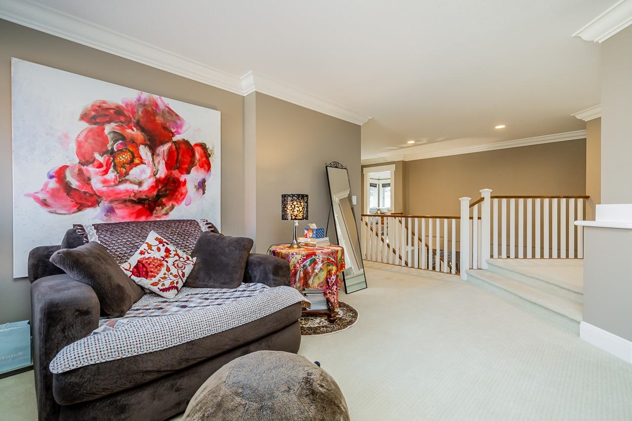 15 MAPLE DRIVE
