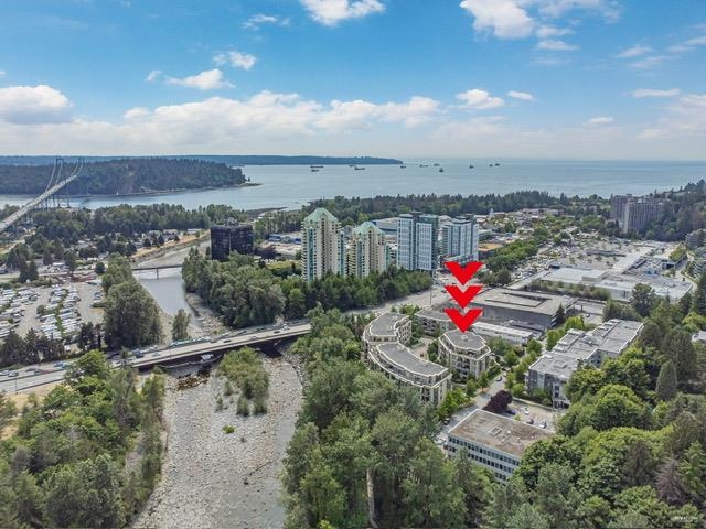 101 533 WATERS EDGE CRESCENT, #101
