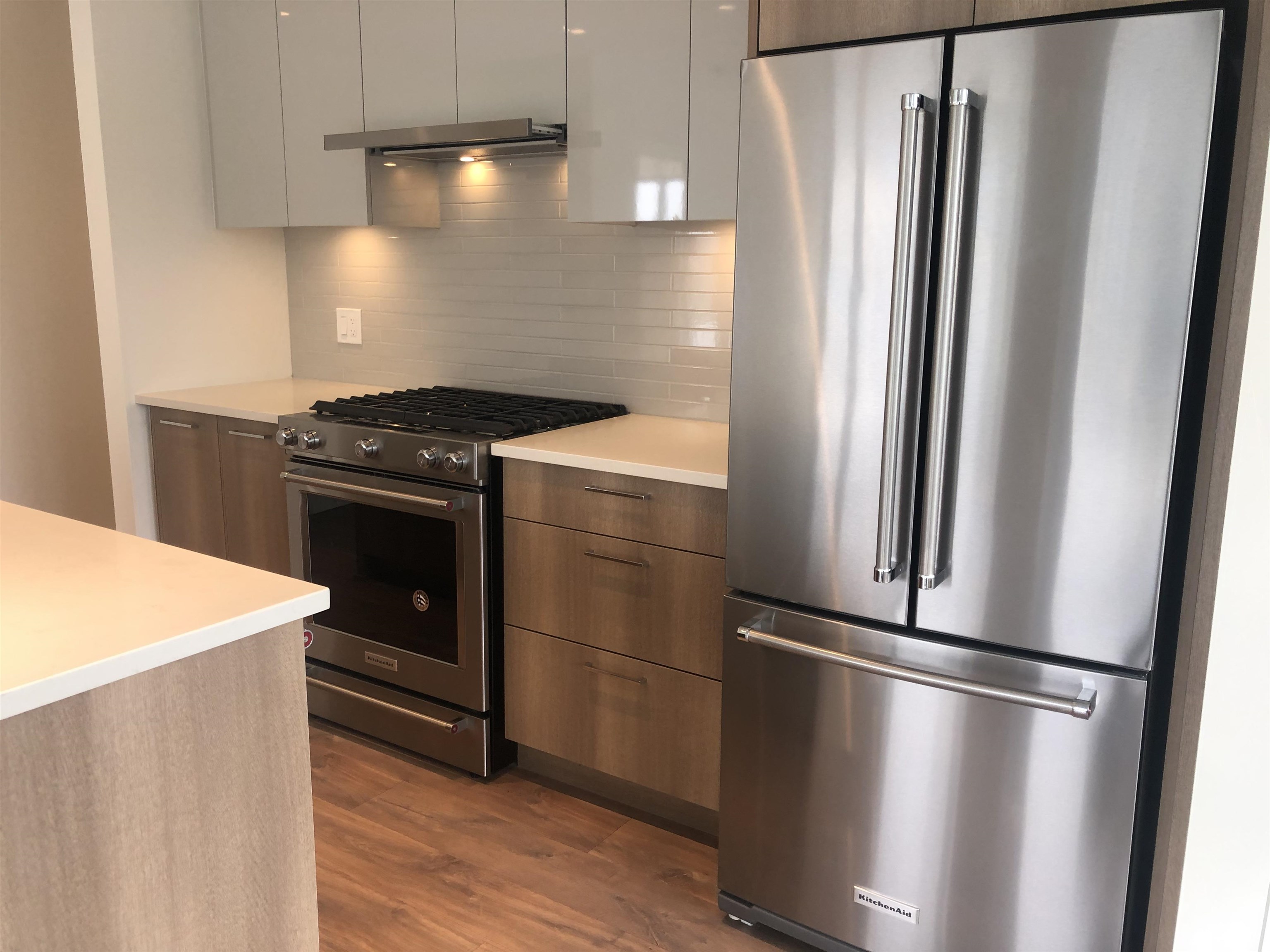 X04 258 NELSON COURT, #X04