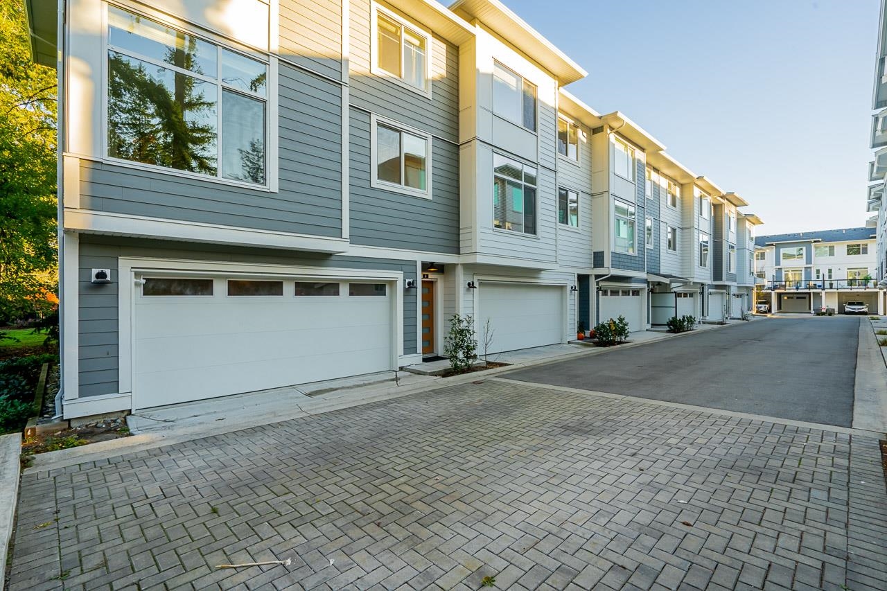 8 2328 167A STREET, #8