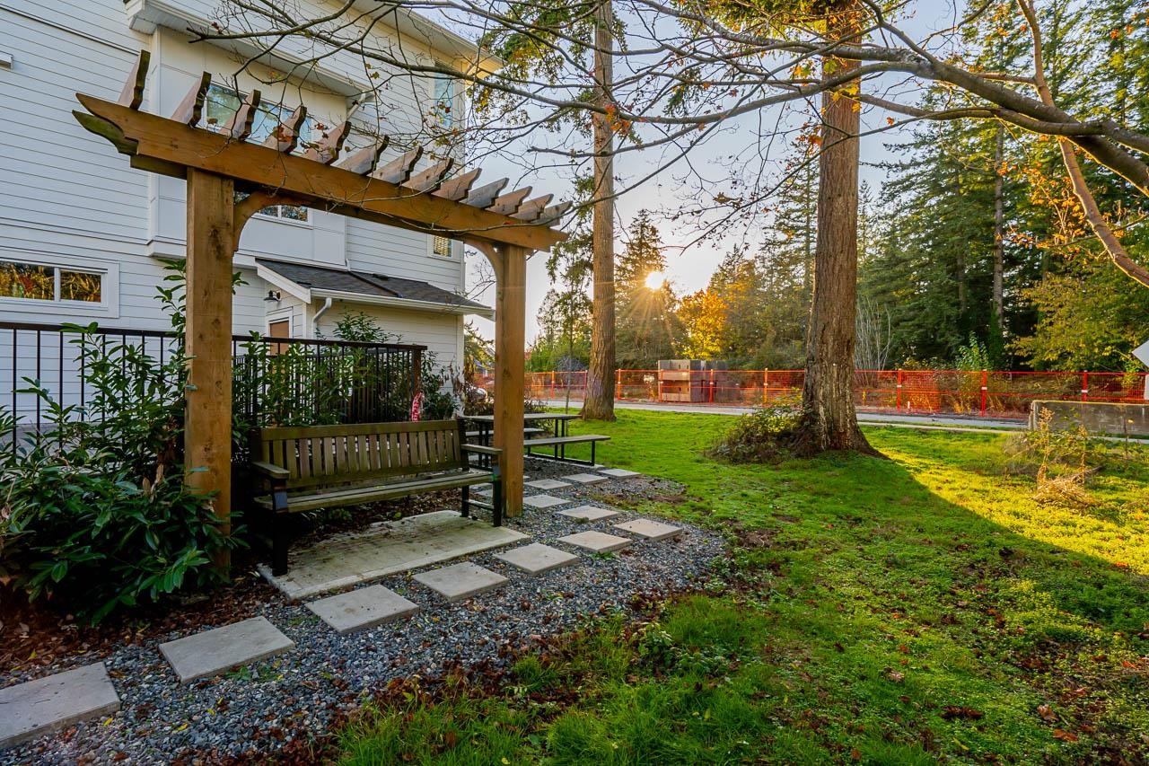 8 2328 167A STREET, #8