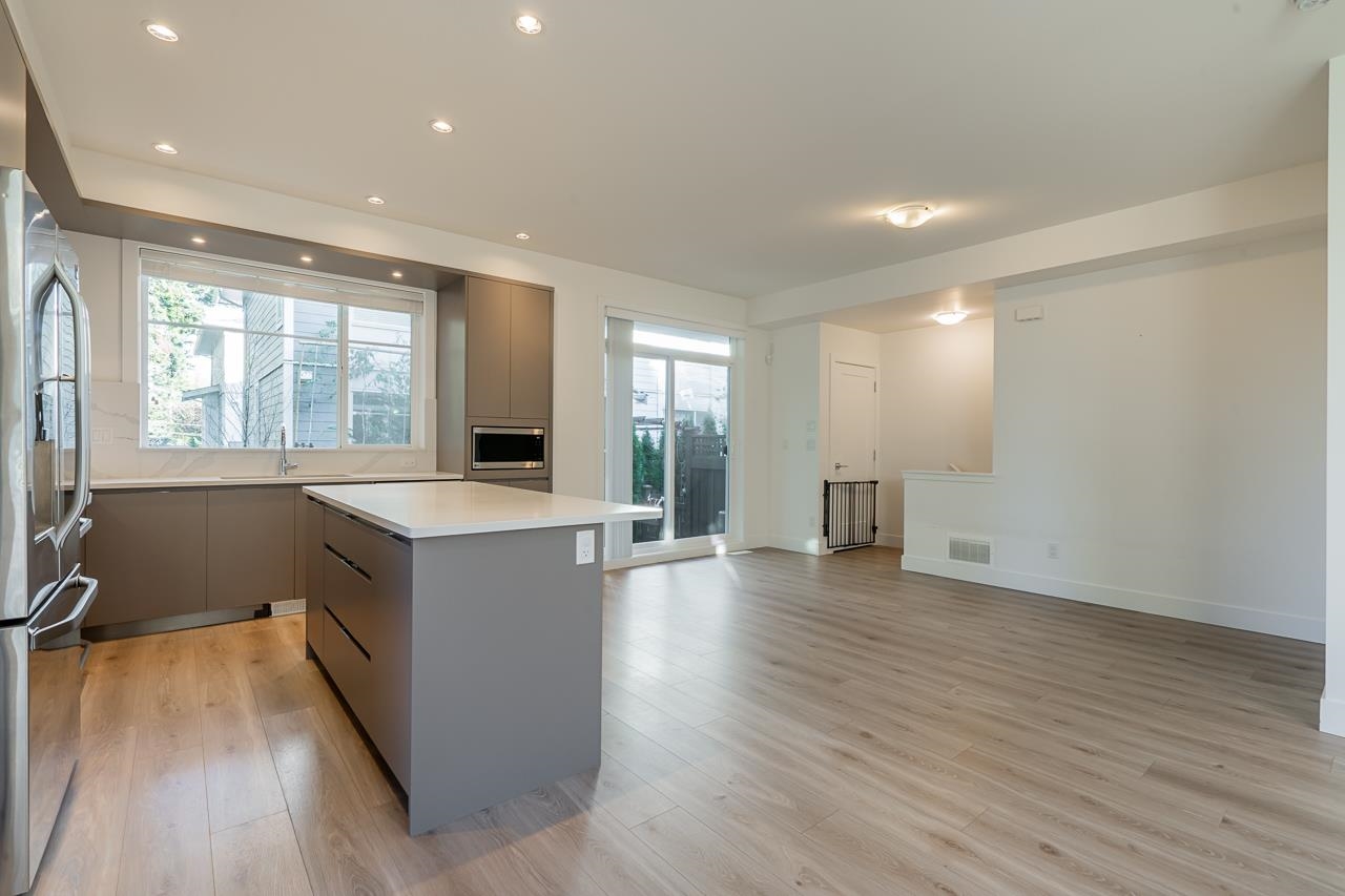 8 2328 167A STREET, #8