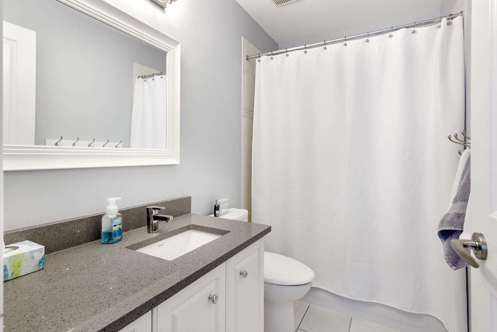 5 2615 FORTRESS DRIVE, #5