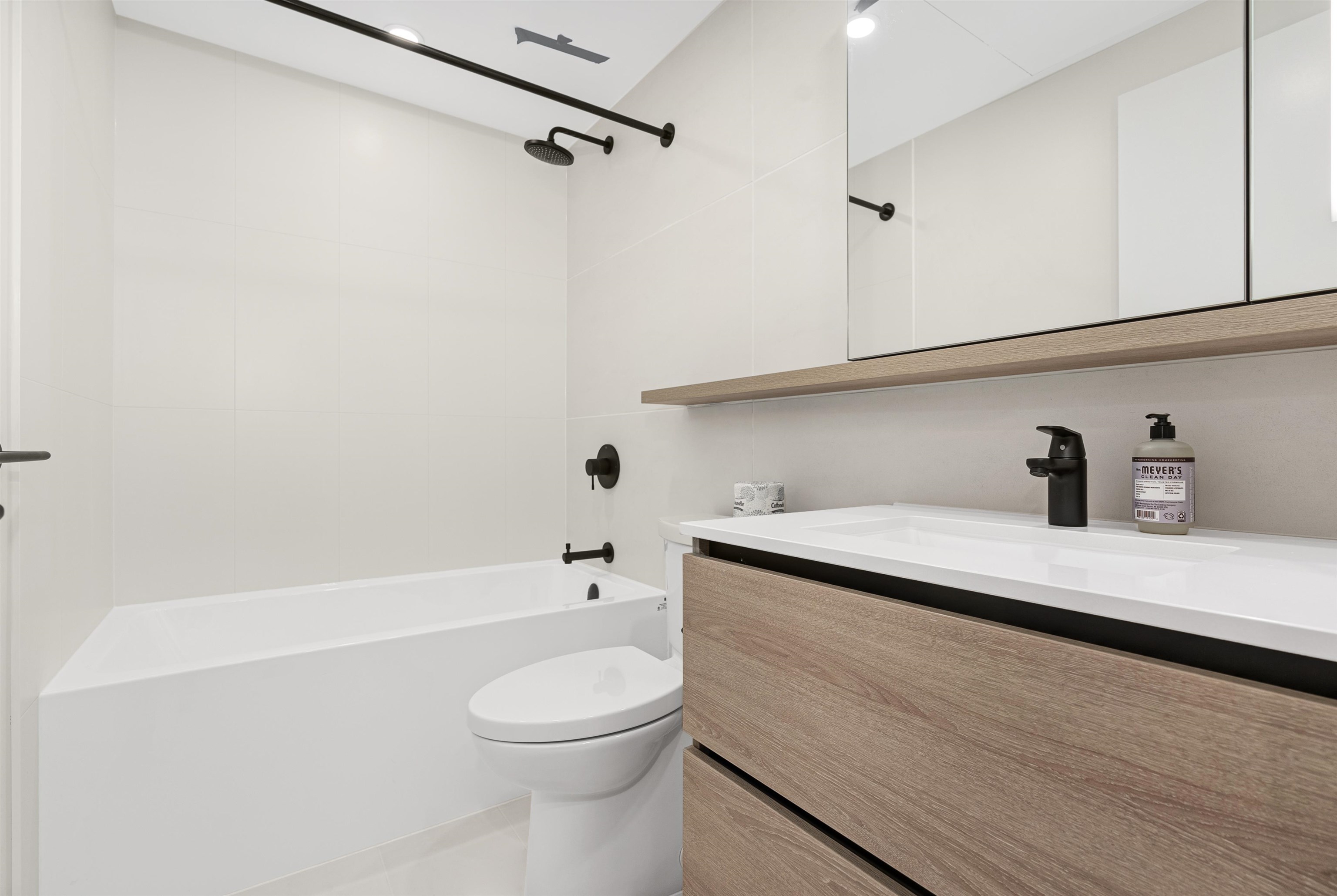 2209 13428 105 AVENUE, #2209