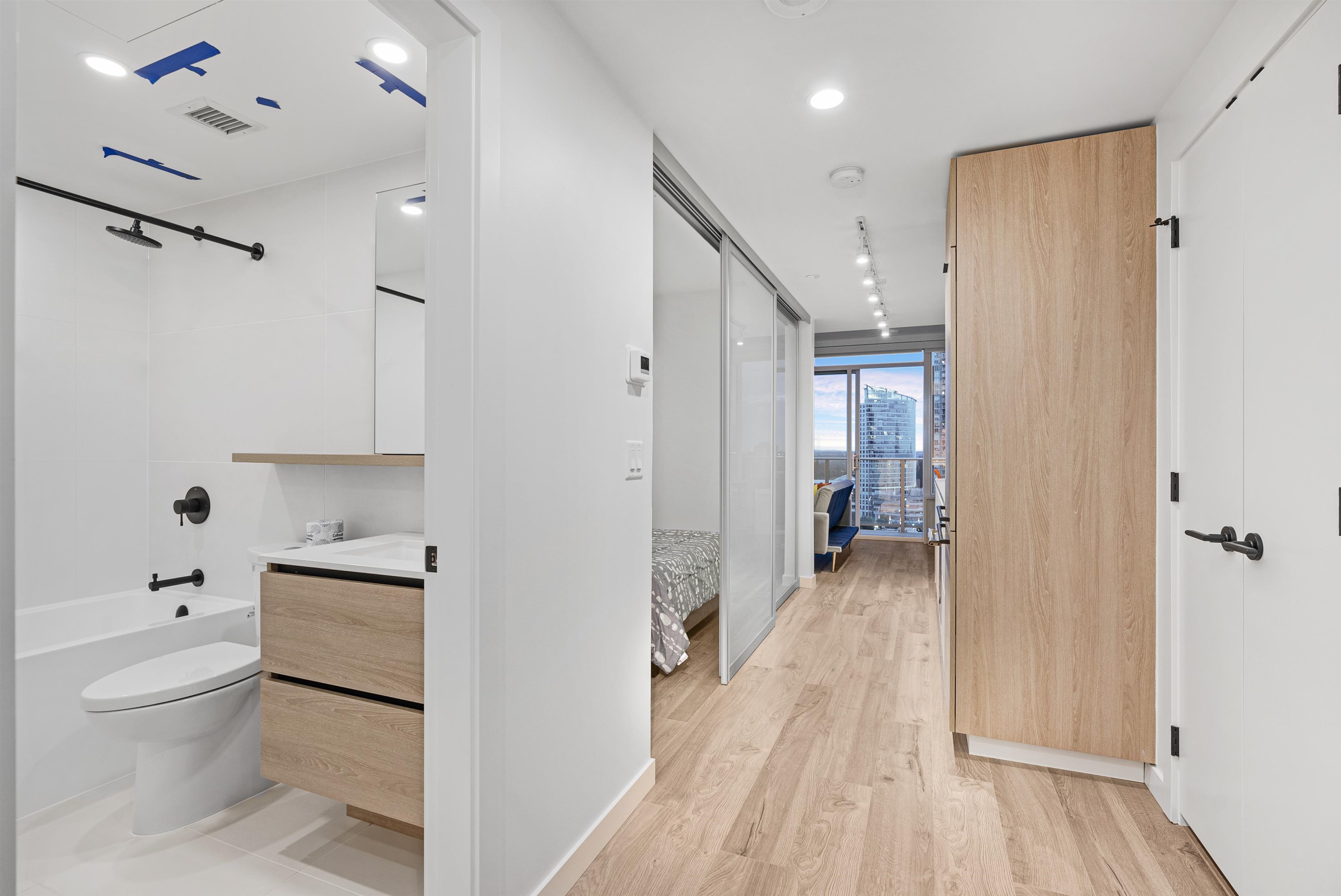 2209 13428 105 AVENUE, #2209