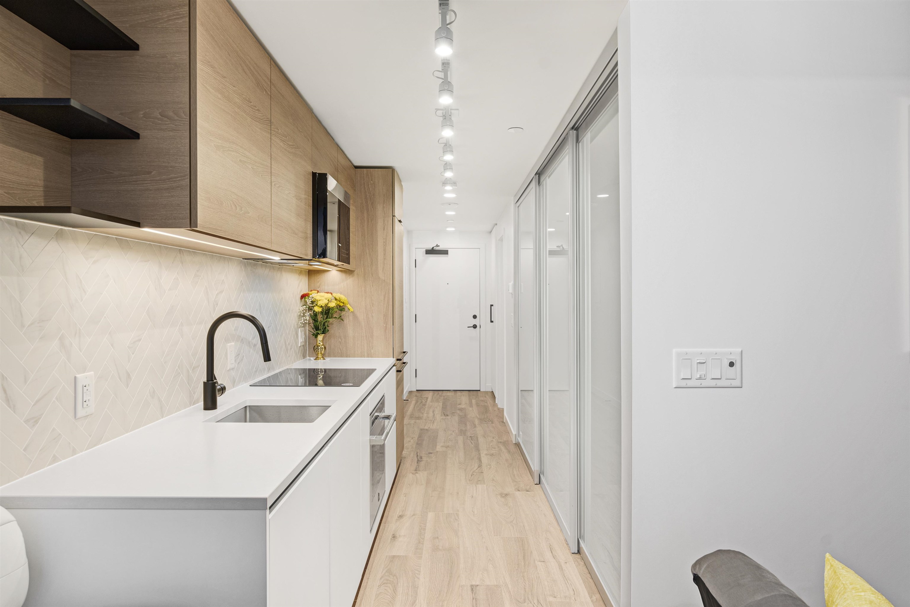 2209 13428 105 AVENUE, #2209