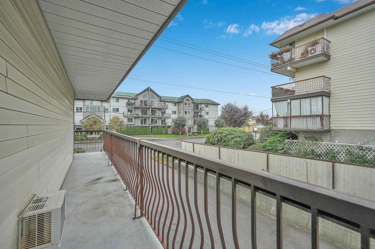 112 32055 OLD YALE ROAD, #112