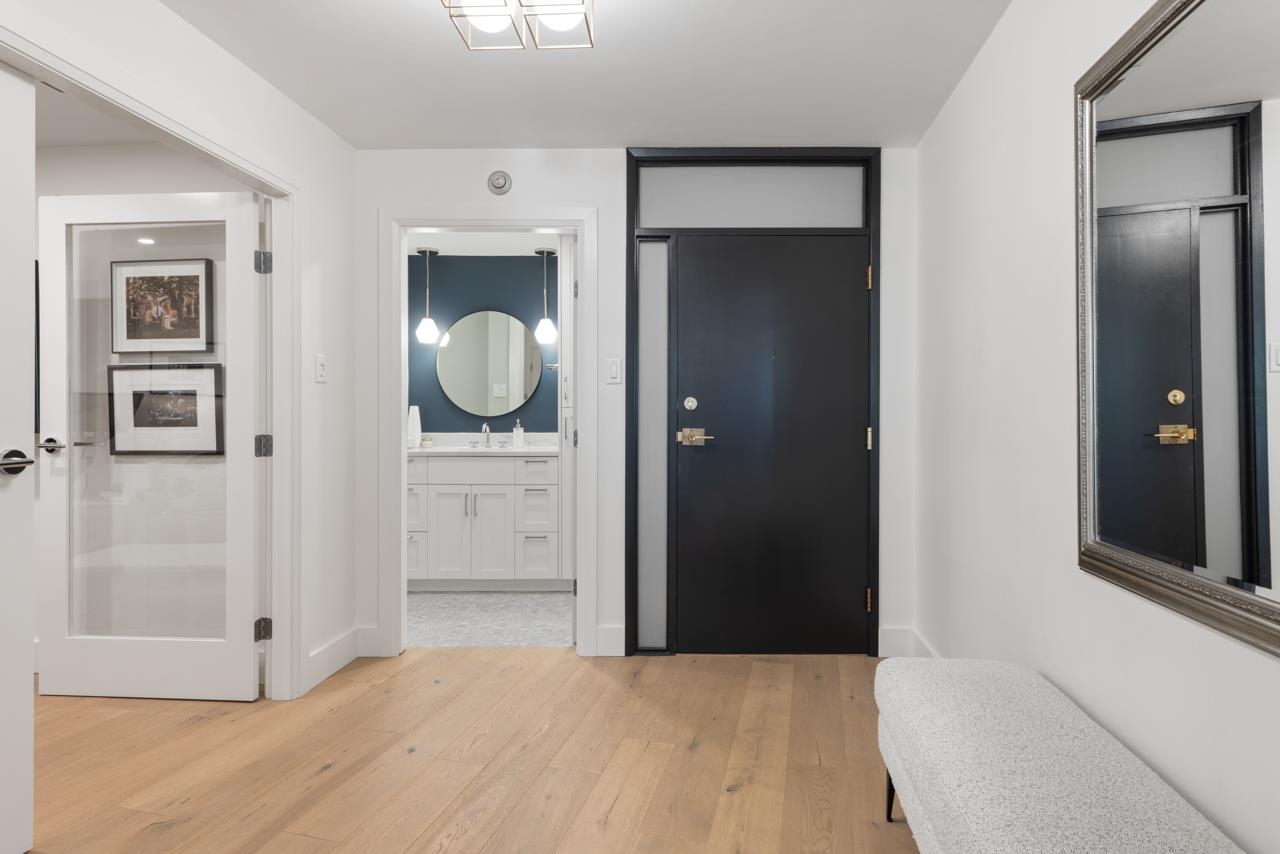 605 2135 ARGYLE AVENUE, #605