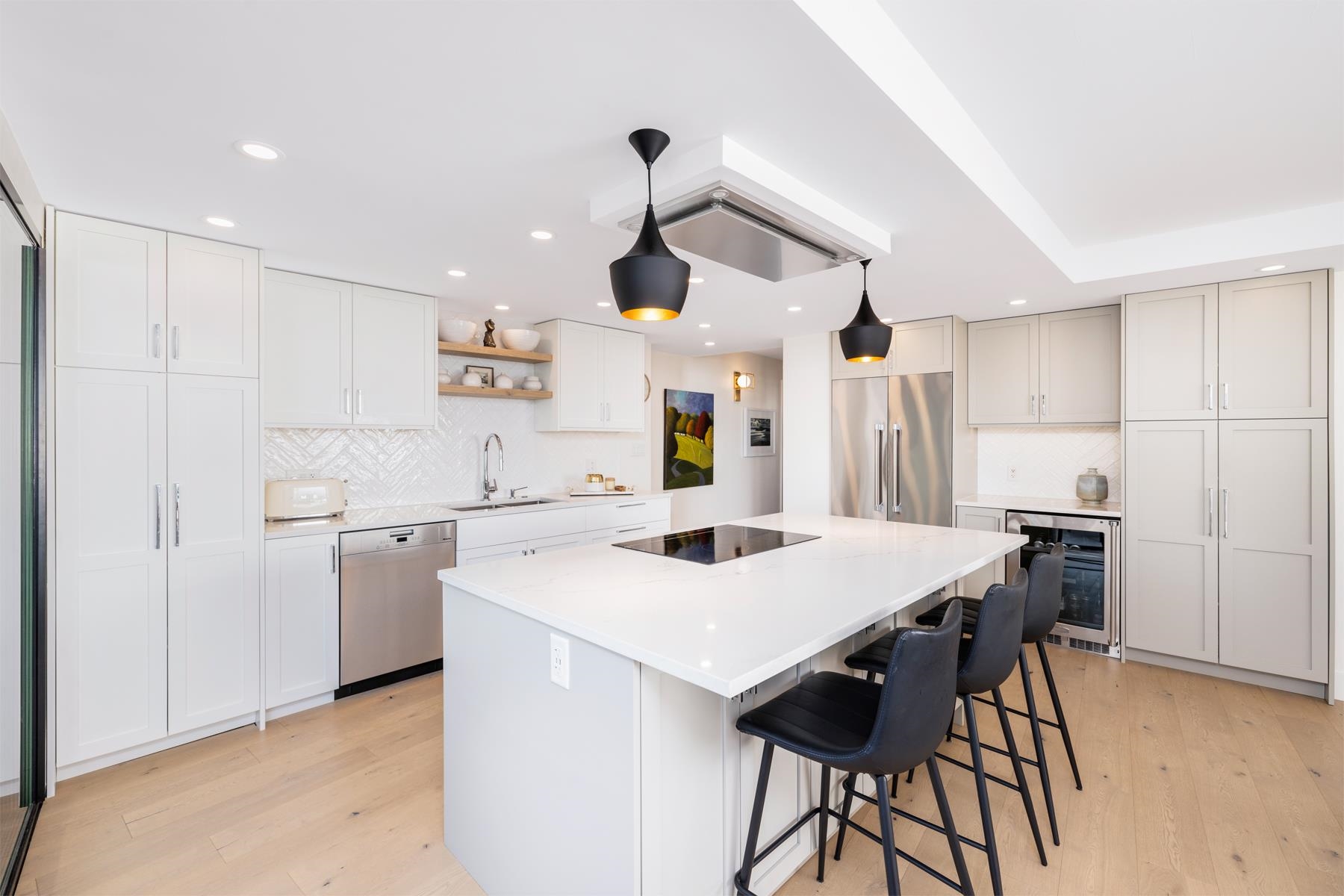 605 2135 ARGYLE AVENUE, #605