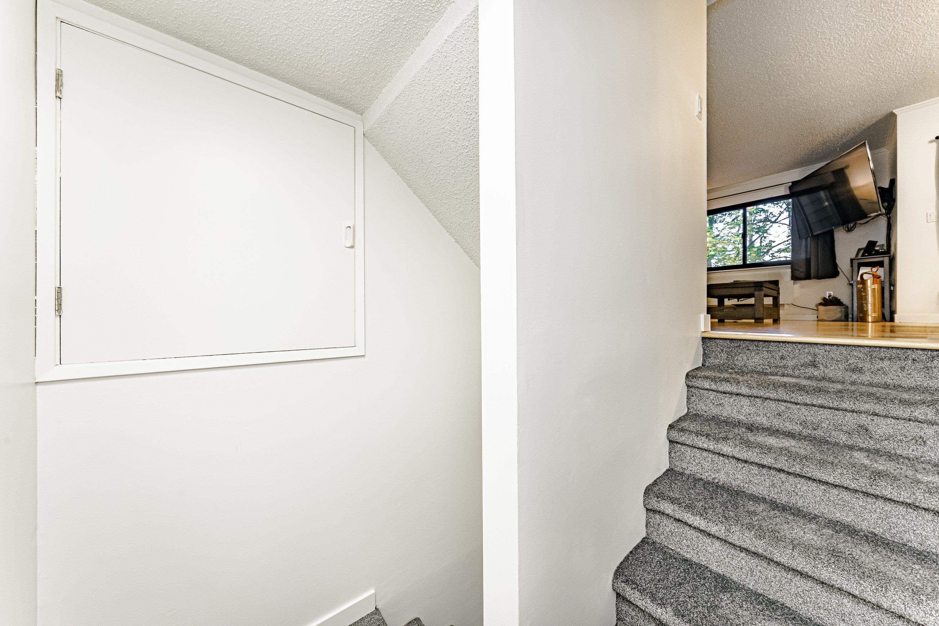 310 CORNELL WAY