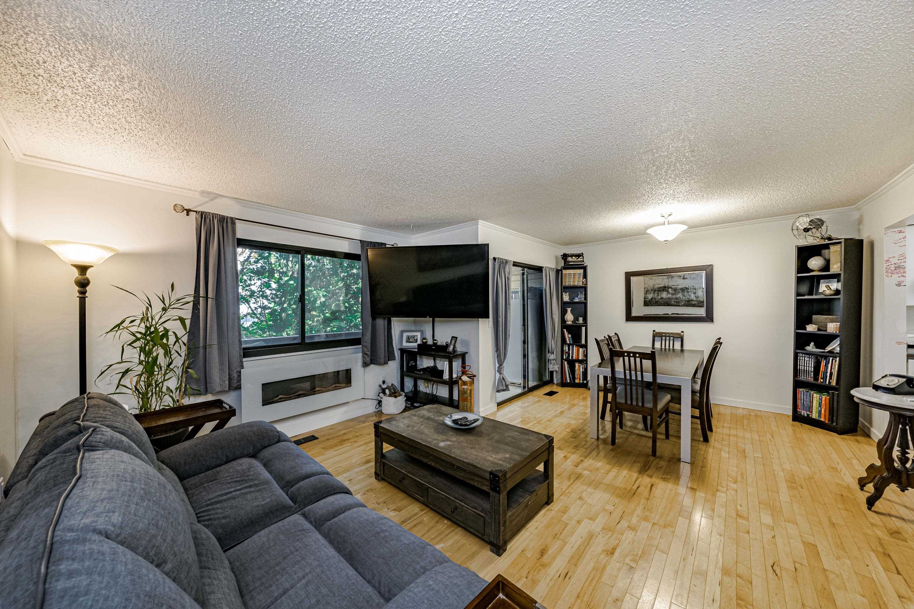 310 CORNELL WAY