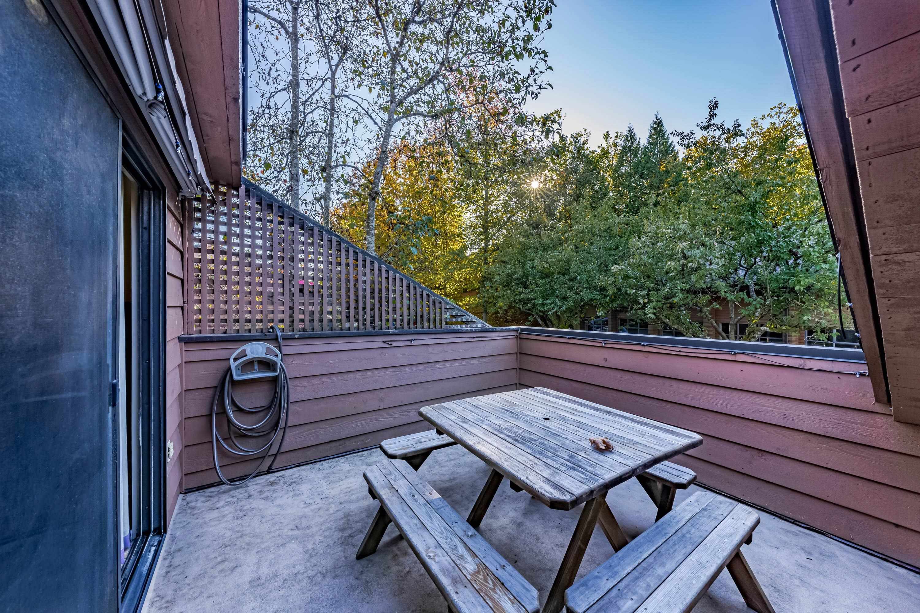 310 CORNELL WAY