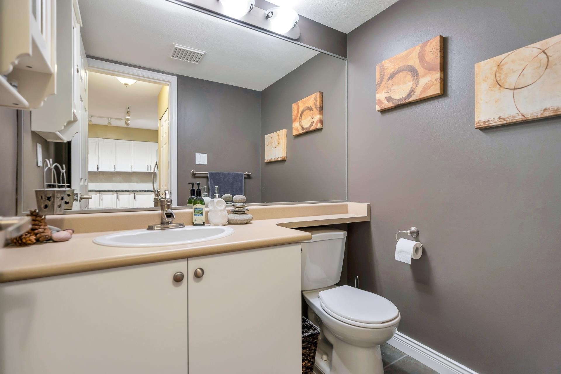 29 65 FOXWOOD DRIVE, #29