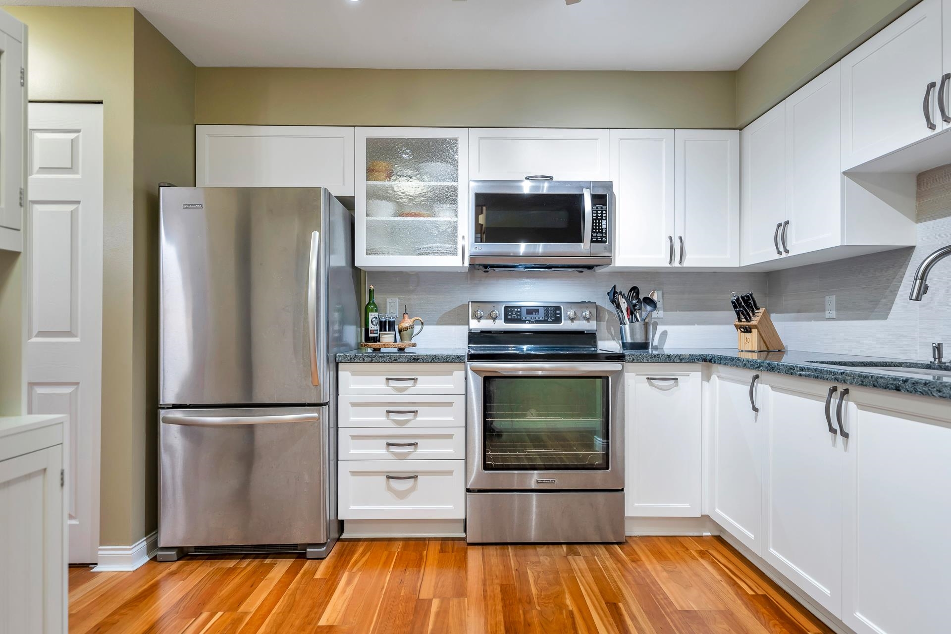 29 65 FOXWOOD DRIVE, #29