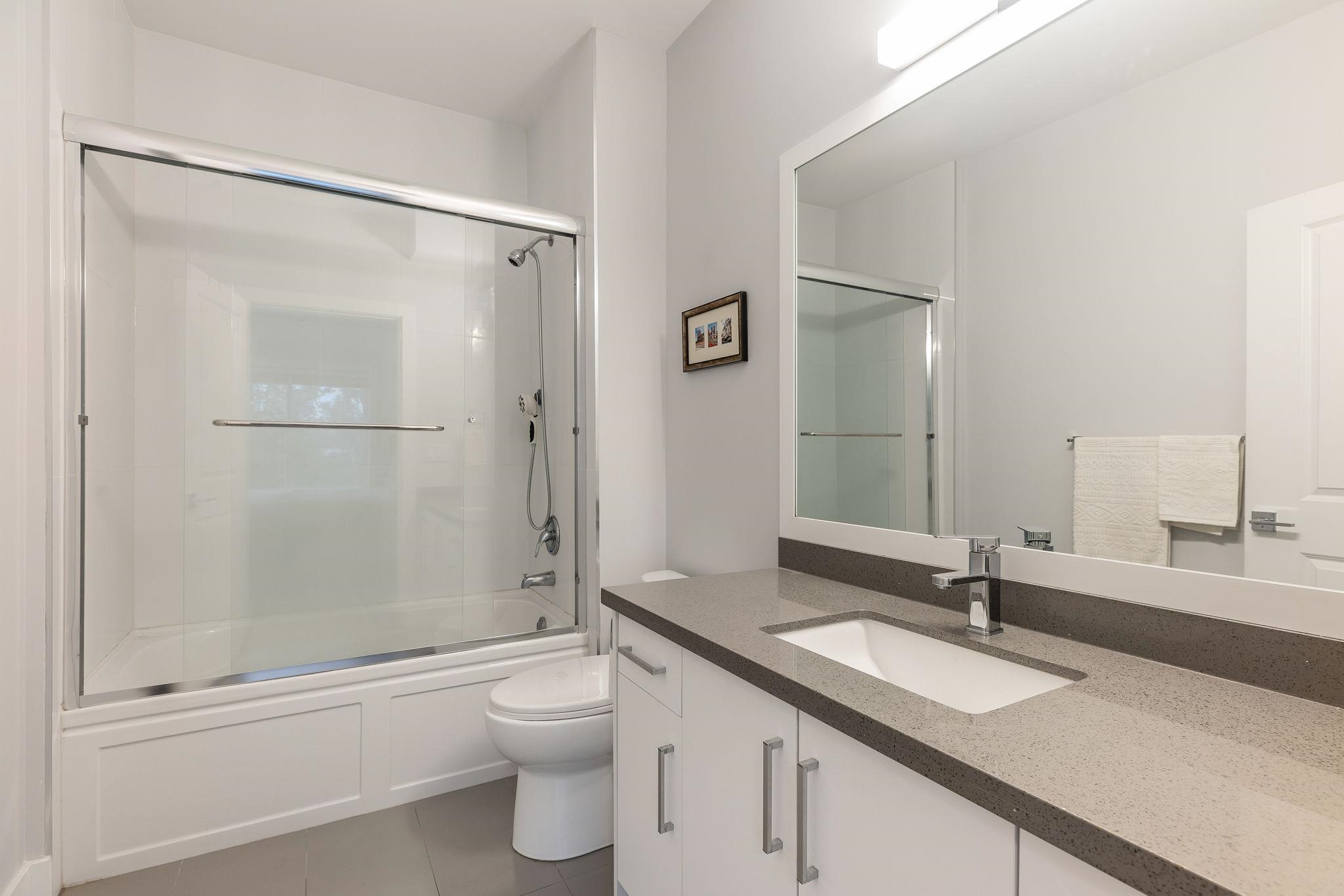 406 2229 ATKINS AVENUE, #406