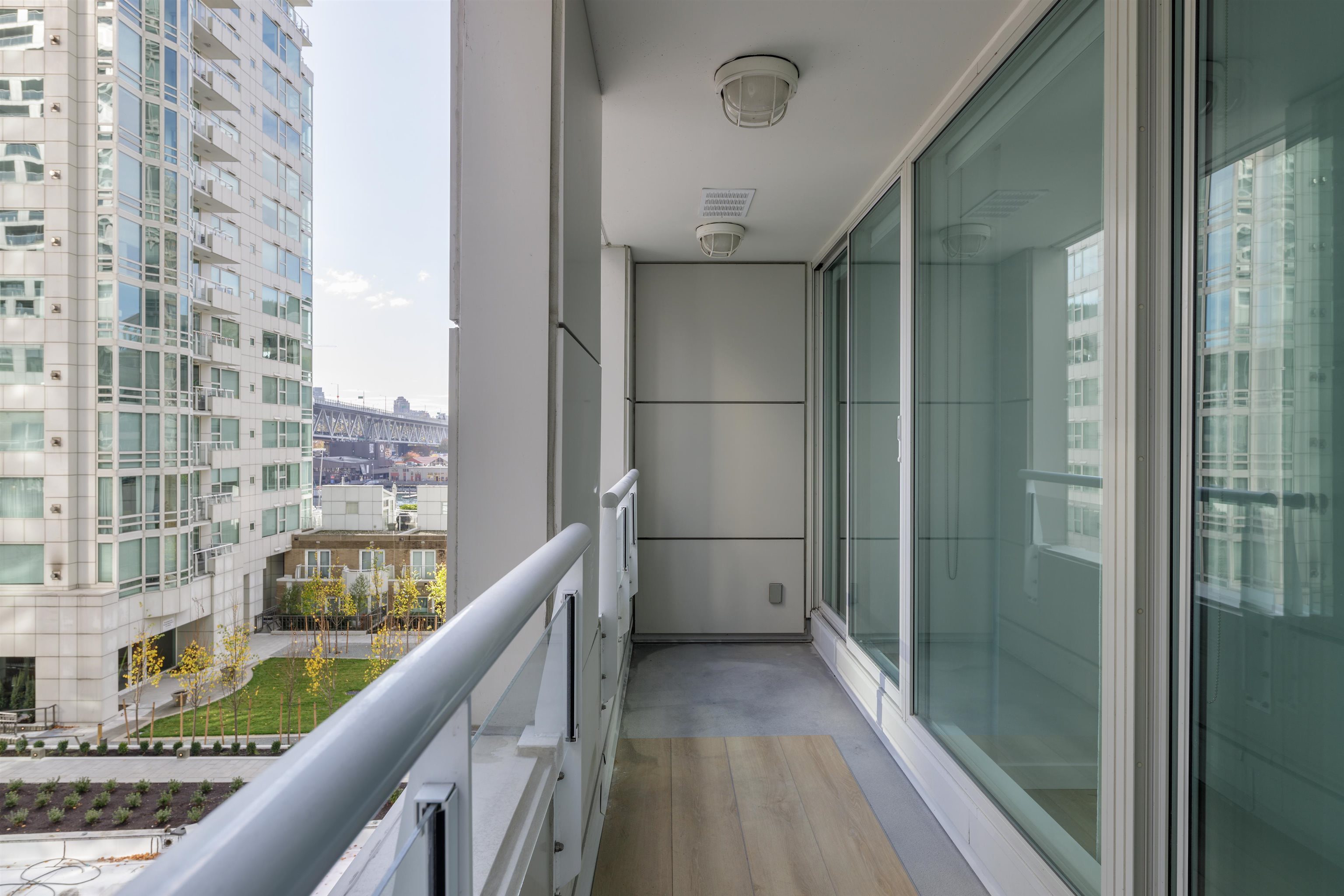 607 1500 HORNBY STREET, #607