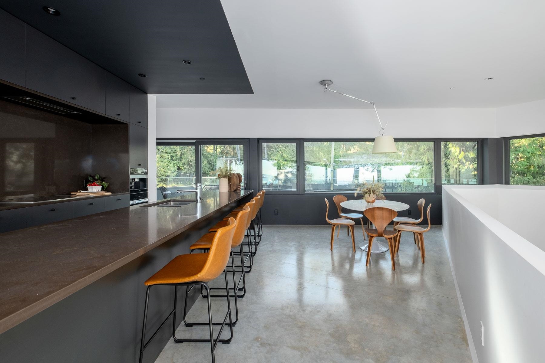 4166 ROSE CRESCENT
