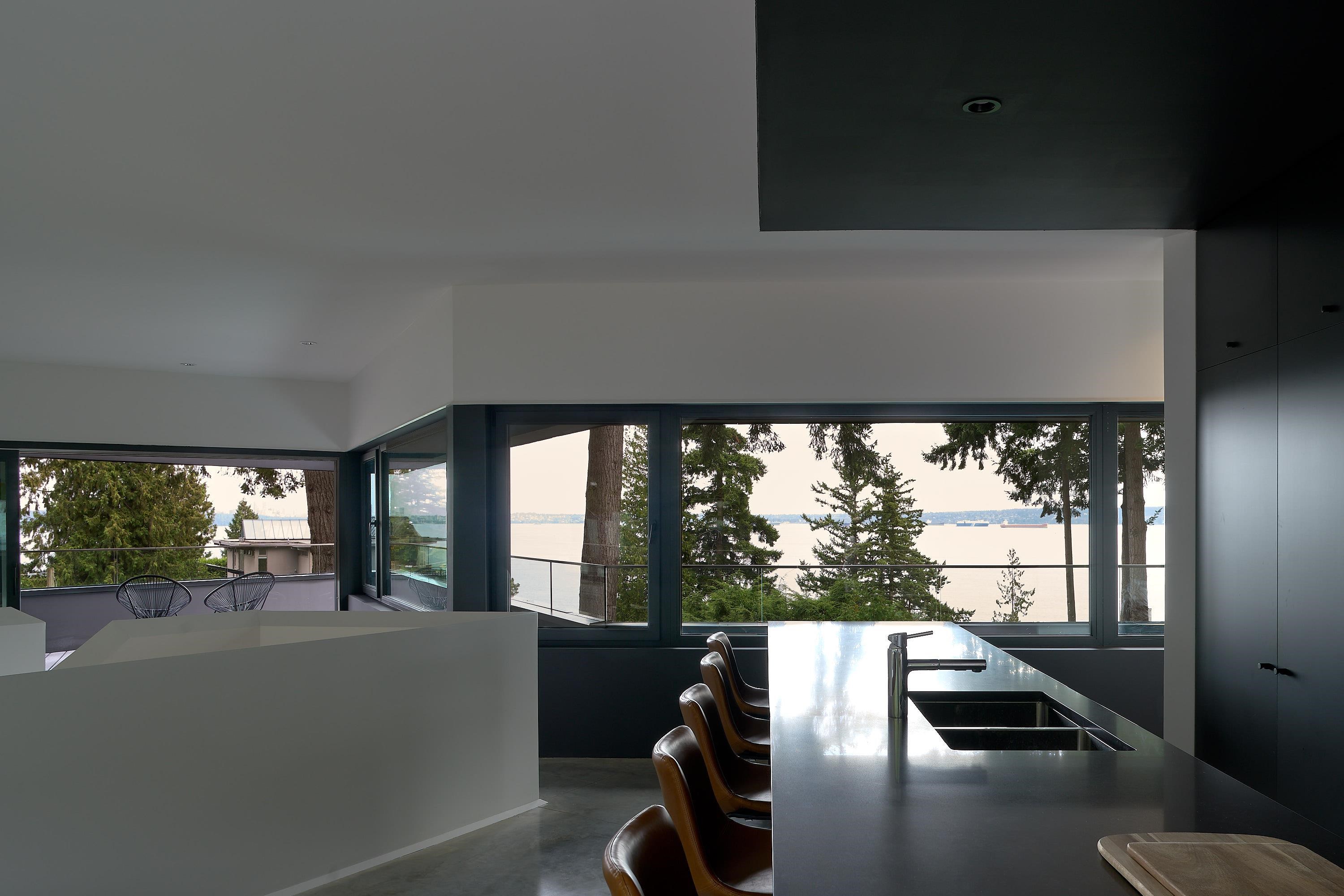 4166 ROSE CRESCENT