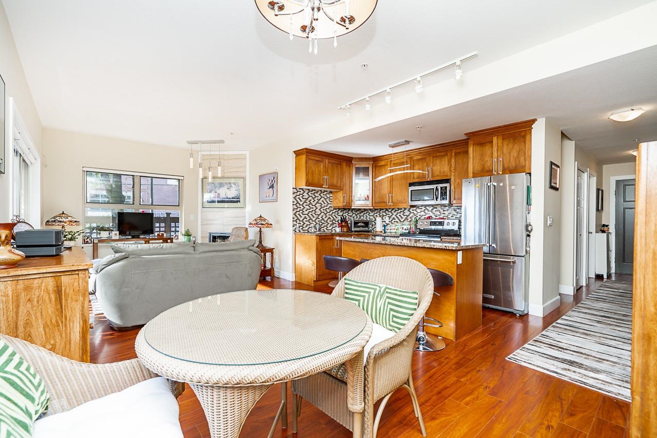 101 1988 SUFFOLK AVENUE, #101
