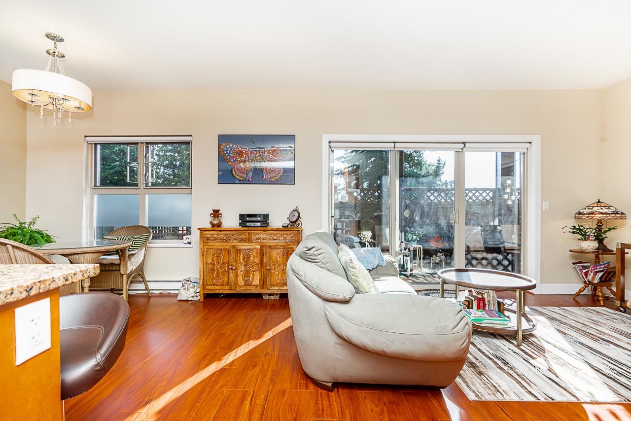 101 1988 SUFFOLK AVENUE, #101